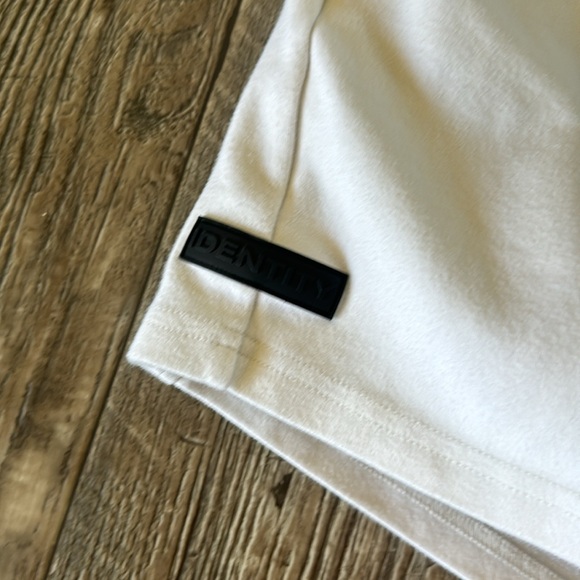 ALPHALETE IDENTITY WOMEN "UNISEX" WHITE BEAUTIFUL SHORTS, MEDIUM - Picture 5 of 13